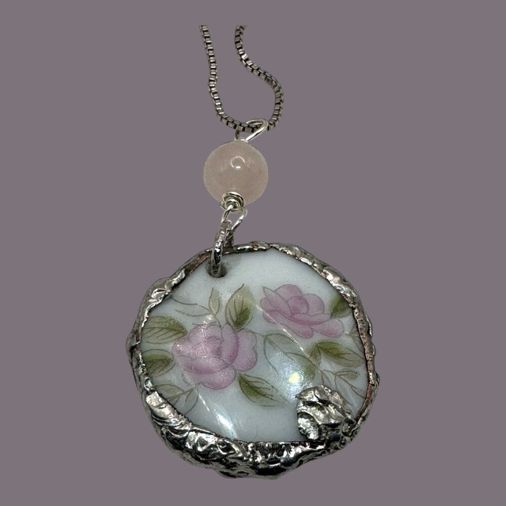 Vintage Broken Bone China Pendant W/ 925 Silver Chain & Rose Quartz Charm - Picture 4 of 15